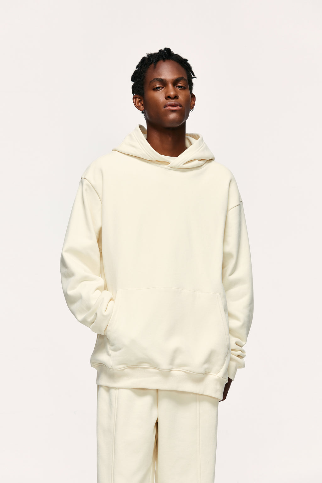 hoodie oversize cream