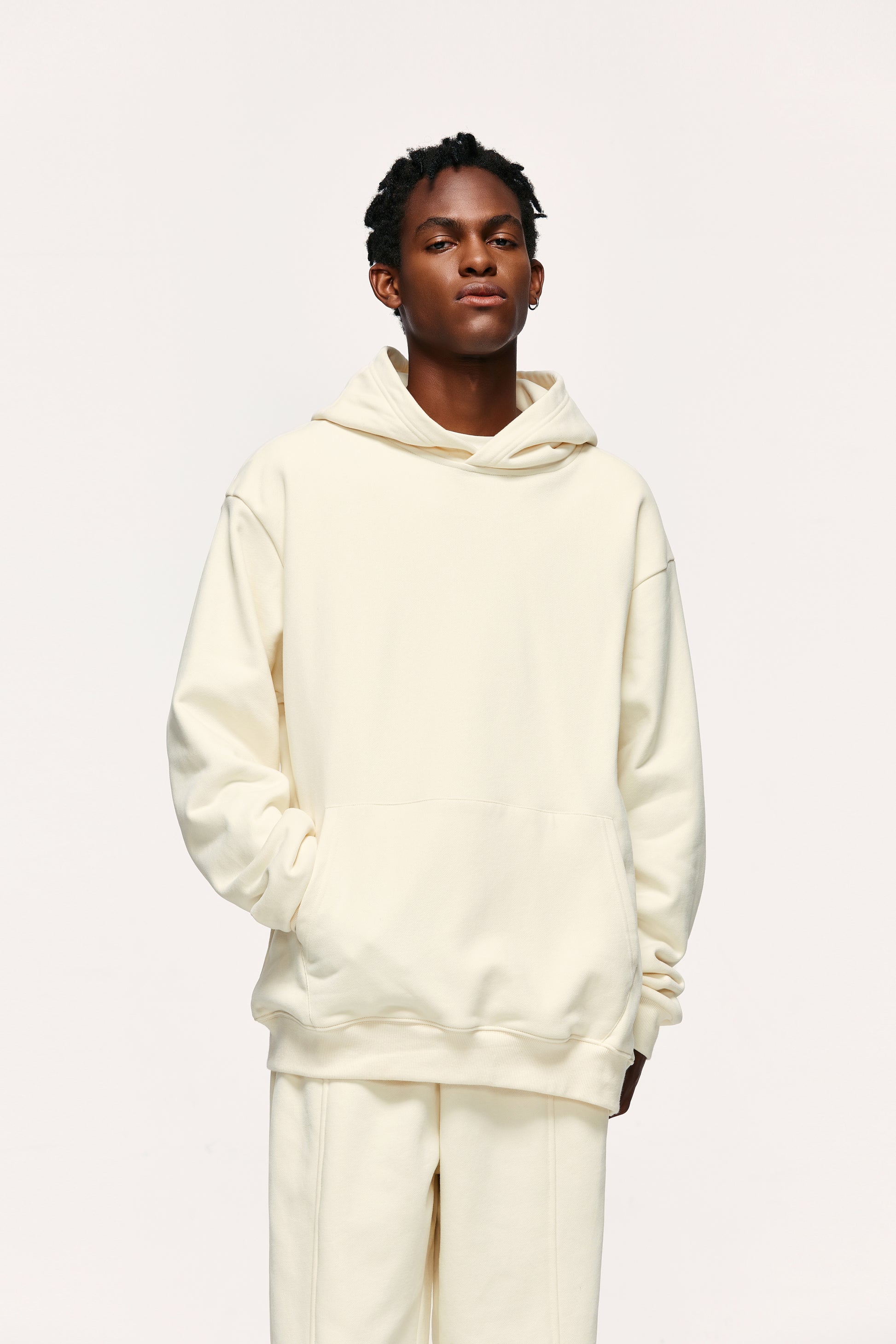 hoodie oversize cream