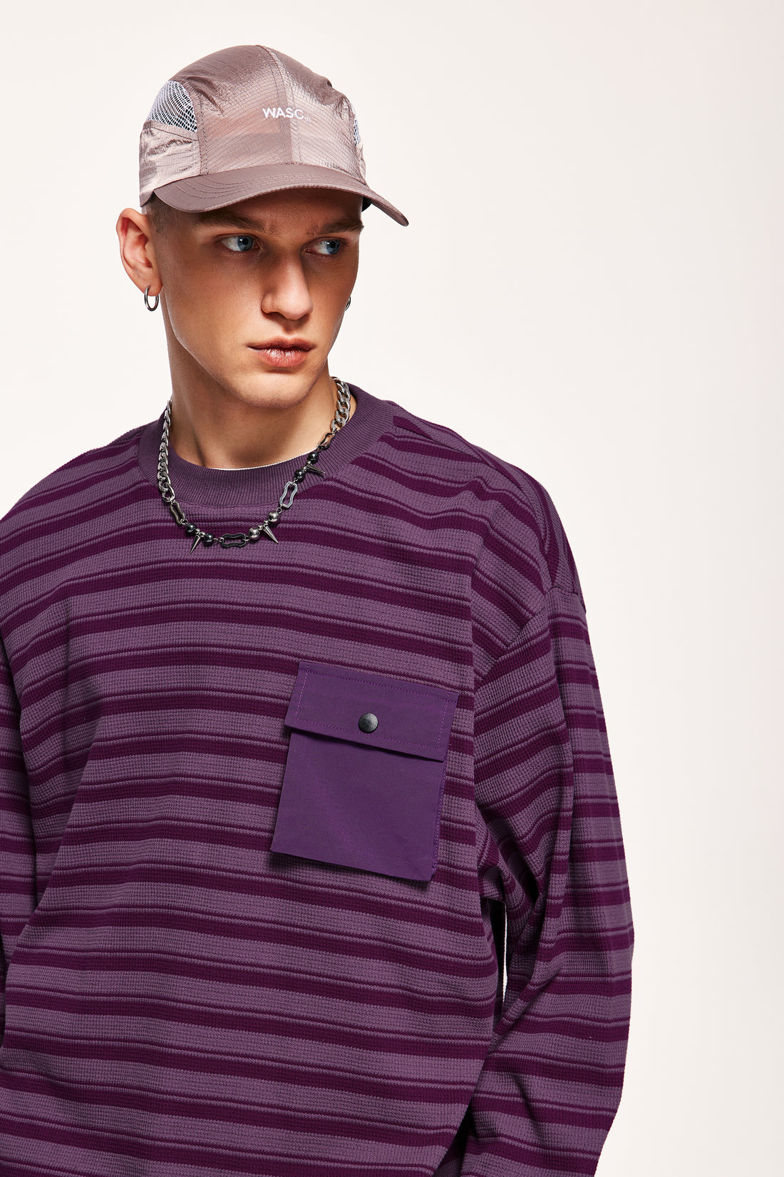 pull rayé violet