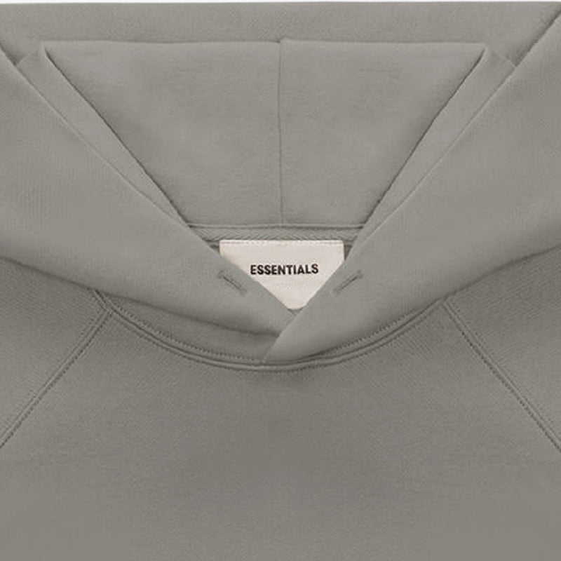 Pull Essentials - Boutique Streetwear
