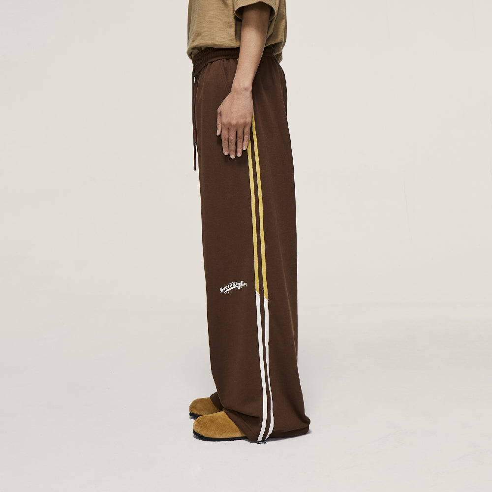 jogging nike marron