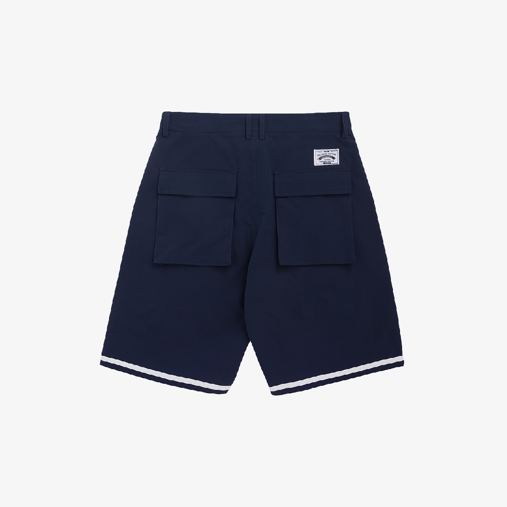short streetwear