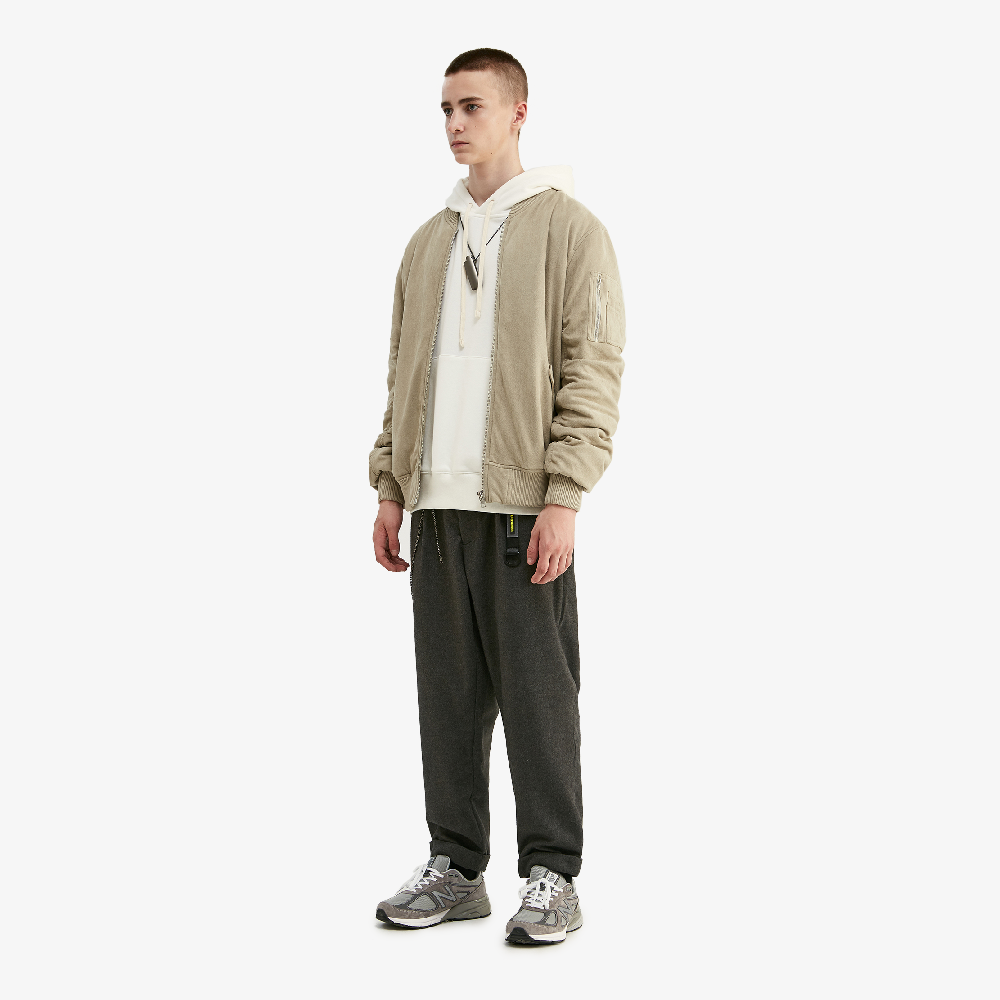 tenue bomber streetwear