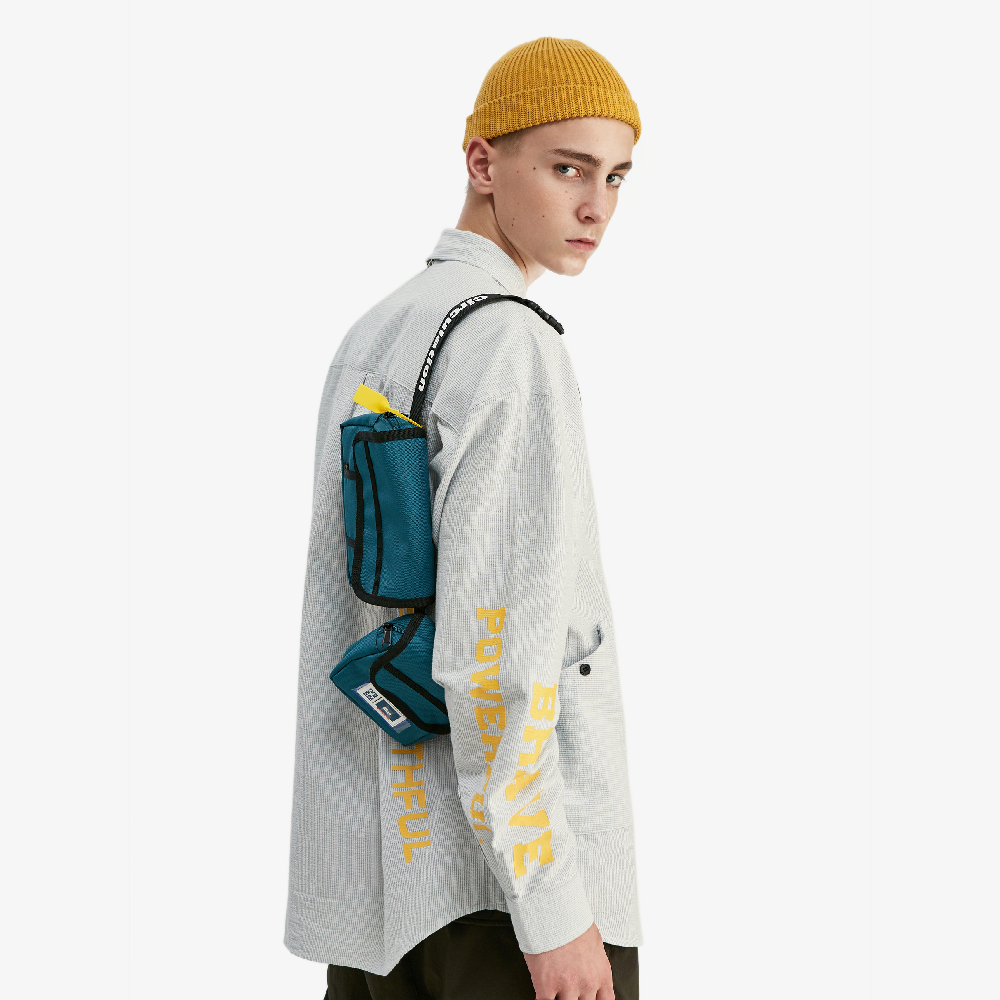 tenue sacoche streetwear