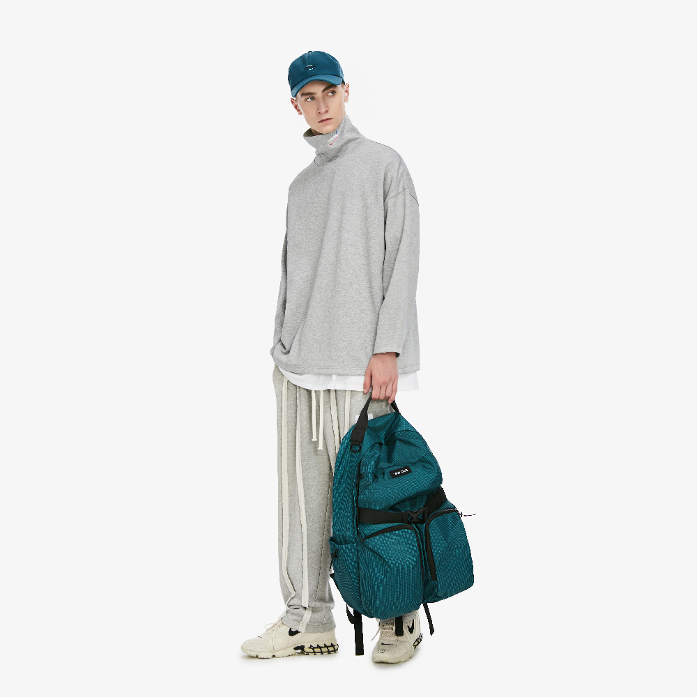 tenue streetwear pull gris